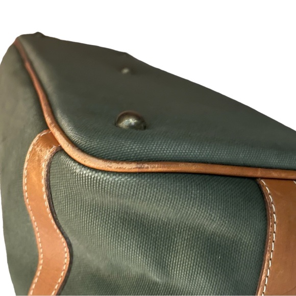 **SOLD**Large Vintage Burberry Duffle Doctor Purse Tote - Picture 13 of 13